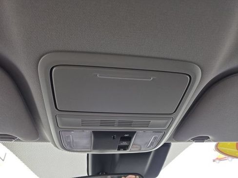 Used 2020 Honda Odyssey EX image 25