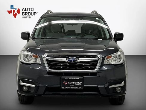Used 2017 Subaru Forester 2.5i Premium AWD/4WD image 6