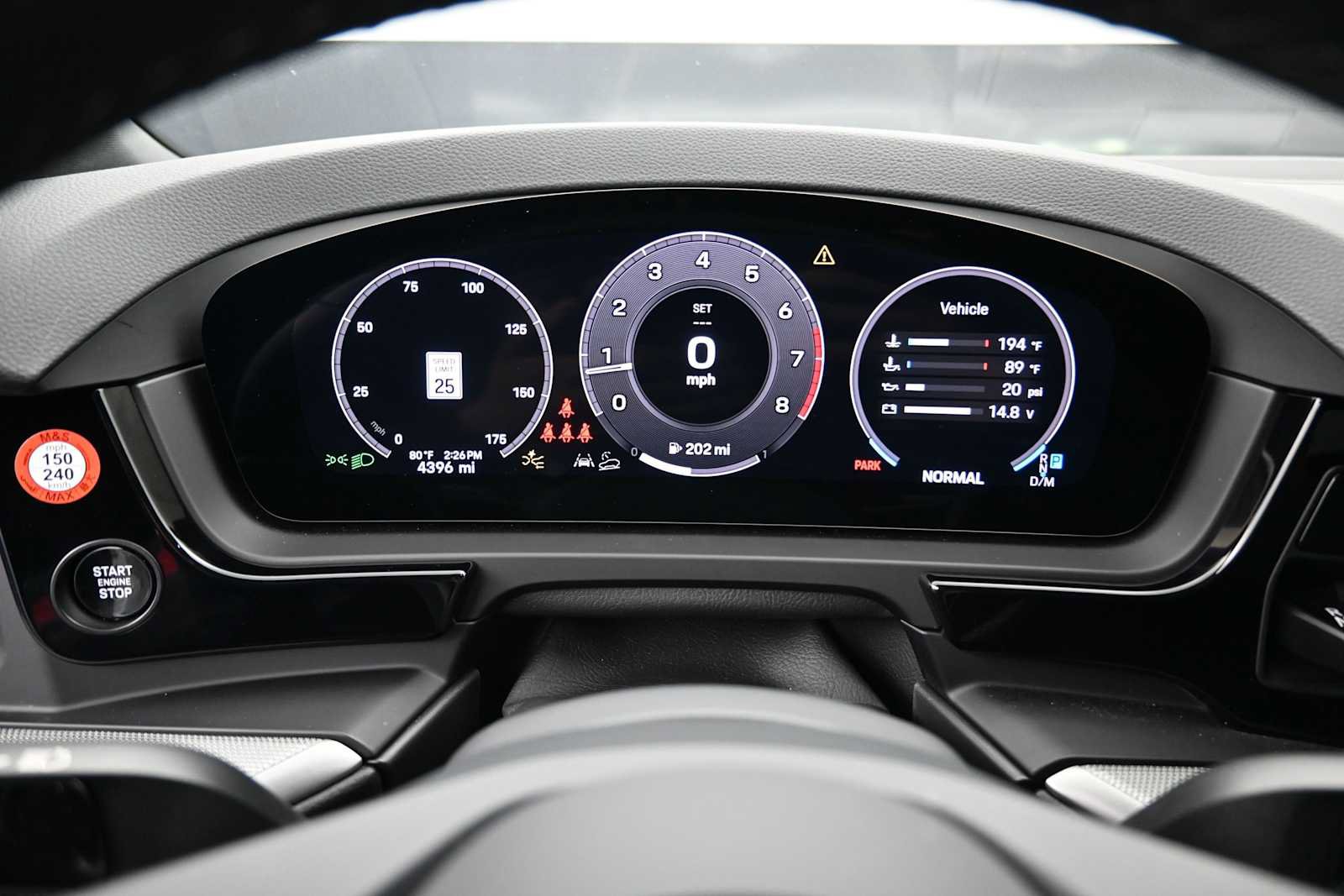 Certified 2024 Porsche Cayenne AWD/4WD image 10