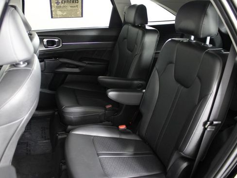 Used 2023 Kia Sorento SX AWD/4WD image 22