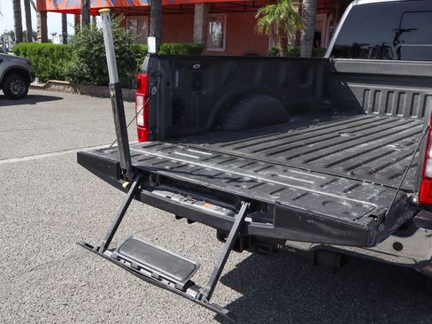Used 2021 Ford F350 Lariat w/ Lariat Ultimate Package AWD/4WD image 11