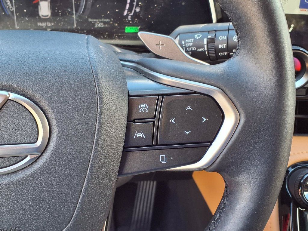 Used 2024 Lexus NX 350h AWD image 34