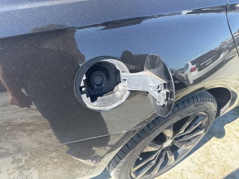 Used 2017 Cadillac XTS Luxury image 14