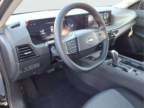 New 2026 Nissan Sentra SV w/ Floor Mat Package FWD image 10
