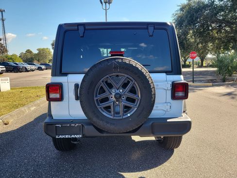New 2026 Jeep Wrangler Sport AWD/4WD image 7