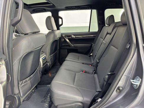 Used 2022 Lexus GX 460 Premium image 45