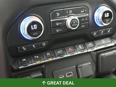 Used 2021 GMC Sierra 1500 SLT w/ SLT Premium Plus Package AWD/4WD image 28