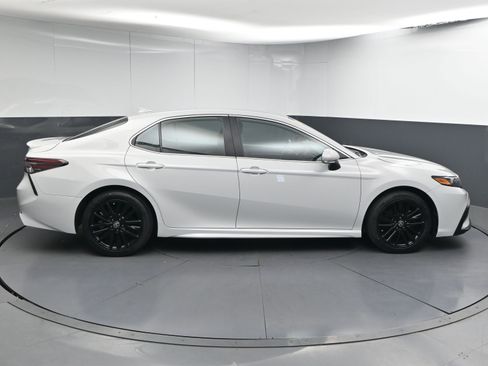 Certified 2024 Toyota Camry SE image 9