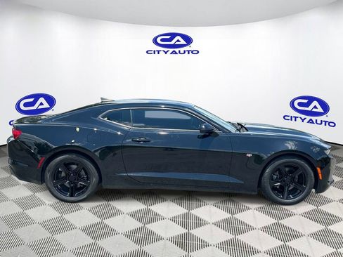 Used 2019 Chevrolet Camaro LT RWD image 2