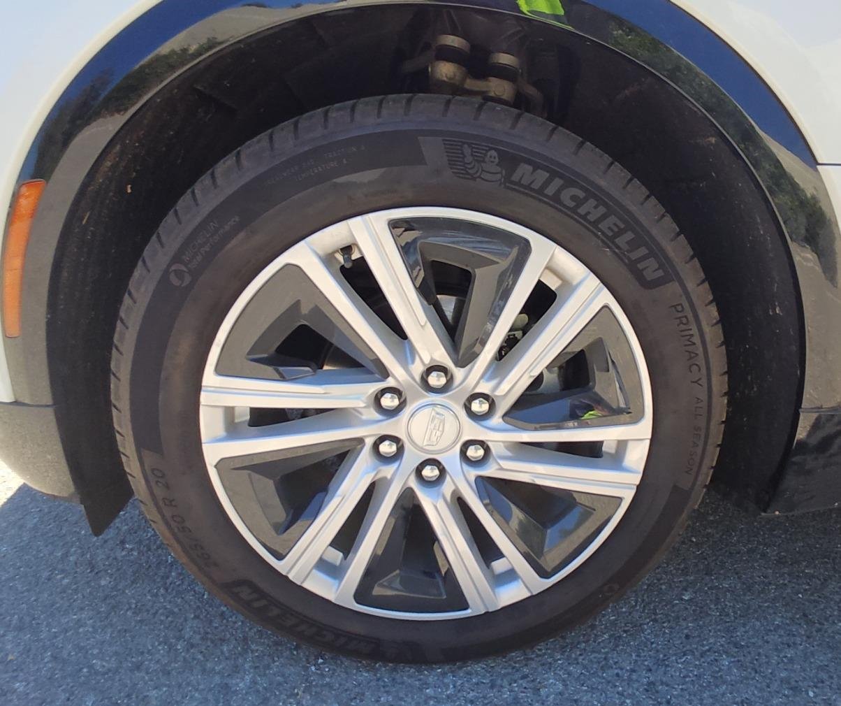 Used 2024 Cadillac Lyriq Tech RWD image 17