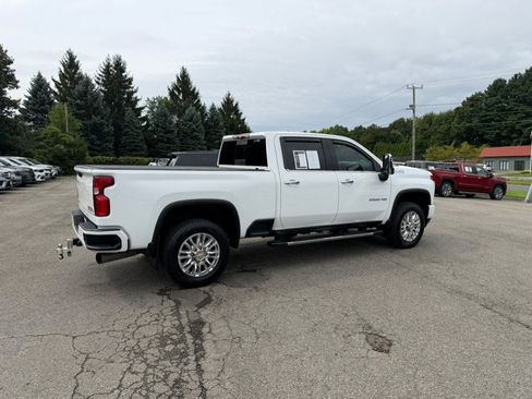 Used 2022 Chevrolet Silverado 2500 High Country AWD/4WD image 6