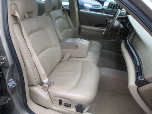 Used 2004 Buick Le Sabre Limited w/ Celebration Edition Package image 7