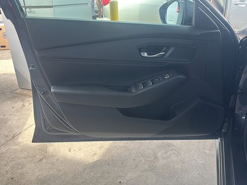Used 2023 Honda Accord EX image 15