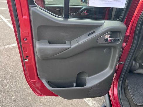 Used 2012 Nissan Frontier PRO-4X w/ Pro-4x Luxury Pkg image 14