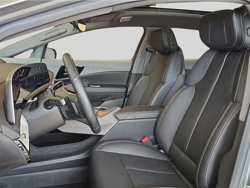 Used 2025 Cadillac Optiq Sport 2 w/ LPO, Floor Liner Package image 11