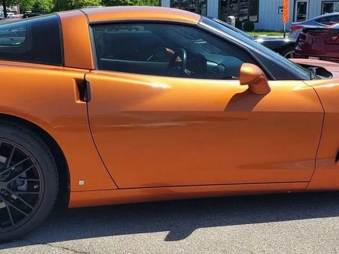 Used 2007 Chevrolet Corvette Coupe w/ Preferred Equipment Group RWD image 7