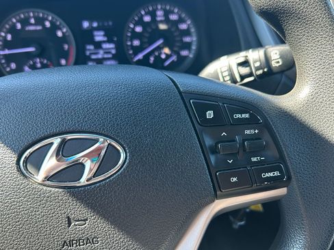 Used 2018 Hyundai Tucson SEL image 19