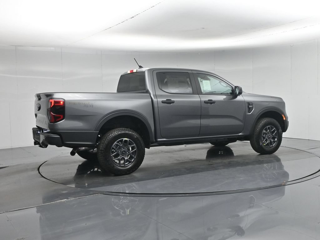 New 2026 Ford Ranger XLT w/ Black Appearance Package AWD/4WD image 24