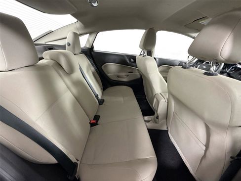 Used 2018 Ford Fiesta SE image 35