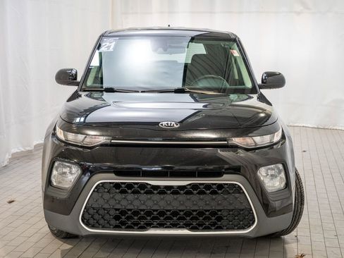 Used 2021 Kia Soul S image 3