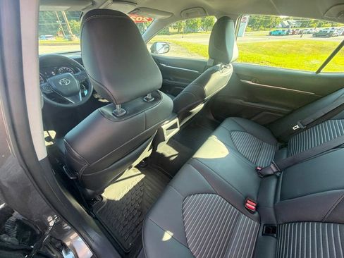 Used 2024 Toyota Camry SE AWD/4WD image 50