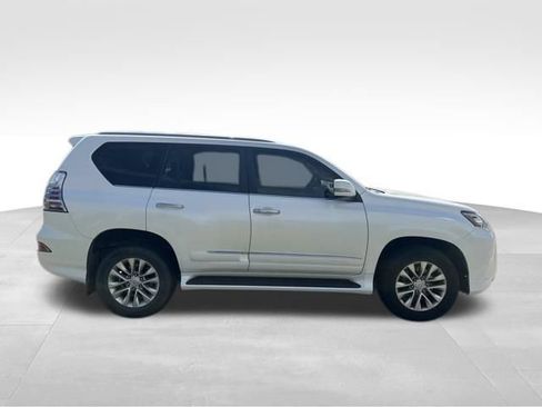 Used 2018 Lexus GX 460 Premium AWD/4WD image 2