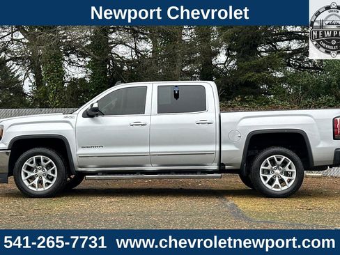 Used 2018 GMC Sierra 1500 SLT w/ SLT Premium Package image 8