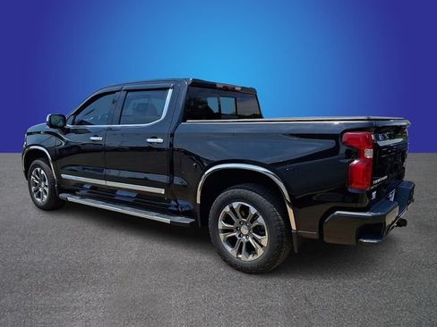 Used 2024 Chevrolet Silverado 1500 High Country w/ Technology Package AWD/4WD image 4