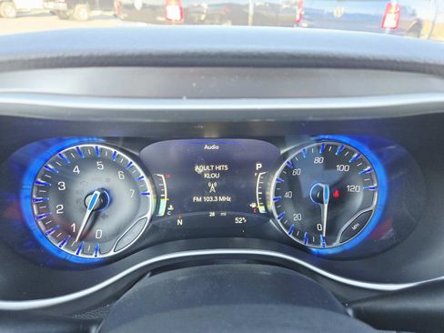 New 2026 Chrysler Pacifica Select w/ S Appearance Package image 21