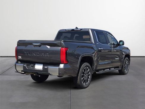 Used 2025 Toyota Tundra Limited image 28