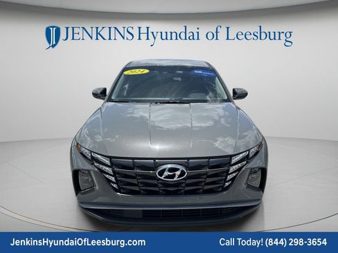 Certified 2024 Hyundai Tucson SE FWD image 12