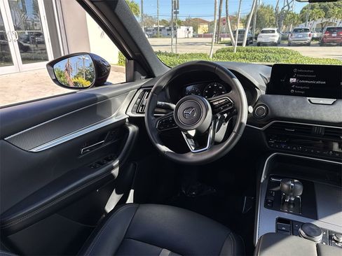 Used 2025 MAZDA CX-70 3.3 Turbo w/ Premium Plus Pkg image 22