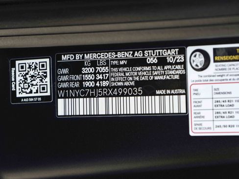 Used 2024 Mercedes-Benz G 63 AMG 4MATIC w/ Manufactur Interior Package image 52