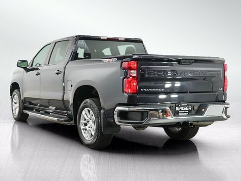 Used 2023 Chevrolet Silverado 1500 LT AWD/4WD image 3