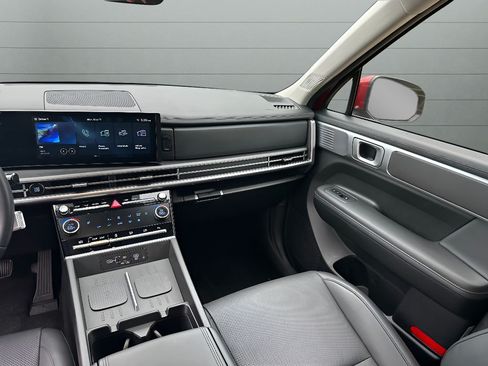 Used 2026 Hyundai Santa Fe SEL FWD image 19