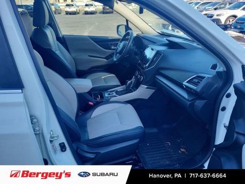Used 2019 Subaru Forester Limited image 11