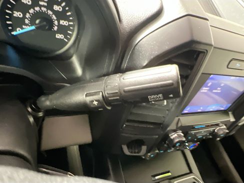 Used 2020 Ford F150 XL w/ Equipment Group 101A Mid RWD image 23