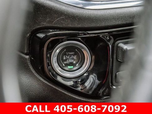 Certified 2025 Chevrolet Silverado 2500 High Country w/ High Country Premium Package AWD/4WD image 36