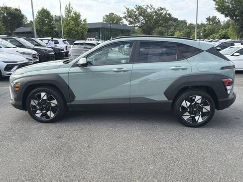 Certified 2025 Hyundai Kona SEL FWD image 8