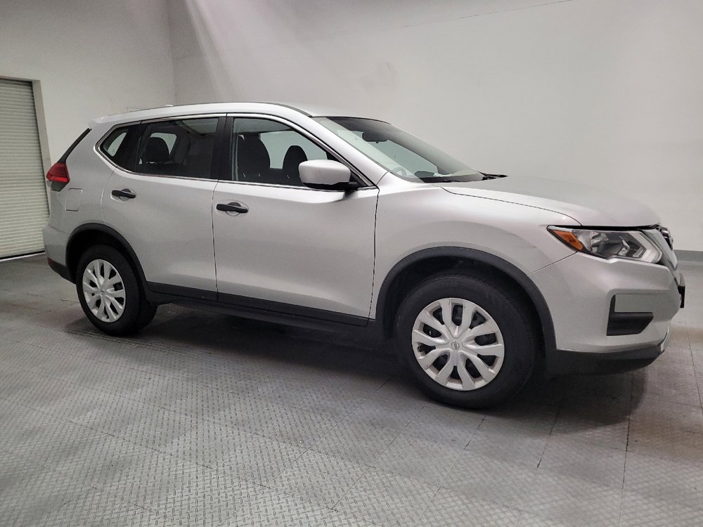 Used 2017 Nissan Rogue S AWD/4WD image 11