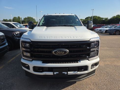 Used 2024 Ford F250 Lariat w/ Lariat Ultimate Package AWD/4WD image 8