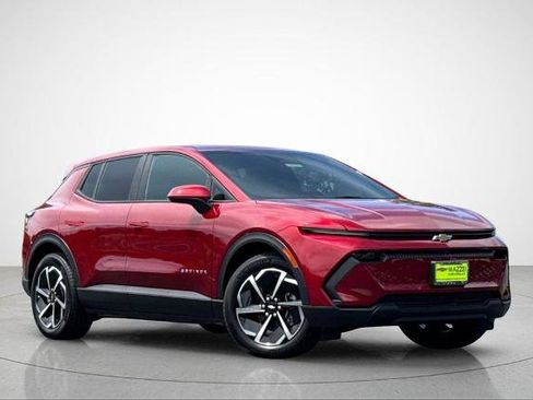 New 2026 Chevrolet Equinox EV LT w/ Comfort Package FWD image 2