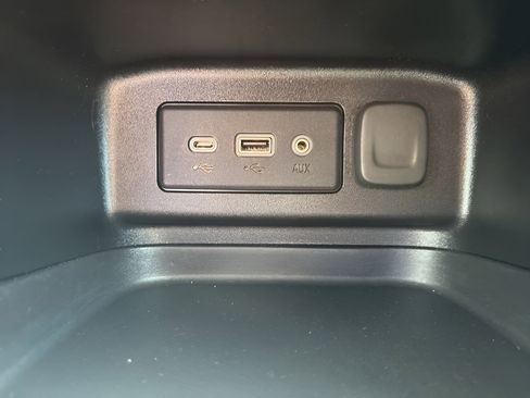 Certified 2022 Chevrolet Equinox LT AWD/4WD image 21