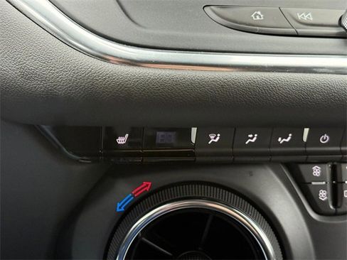 Used 2023 Chevrolet Blazer LT w/ Convenience Package image 22