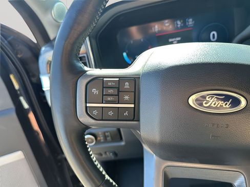 Used 2024 Ford F250 Lariat w/ Lariat Ultimate Package image 30