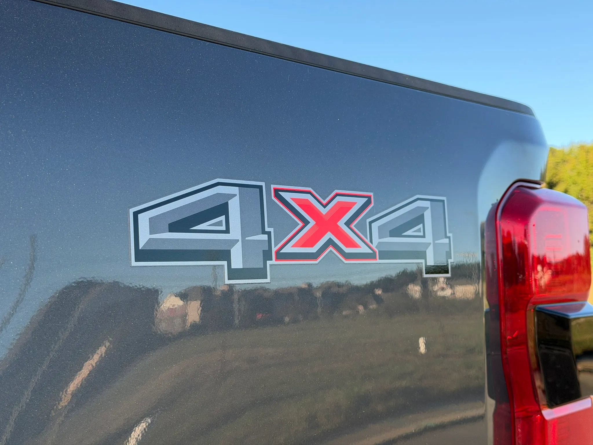 Used 2023 Ford F250 Lariat AWD/4WD image 14