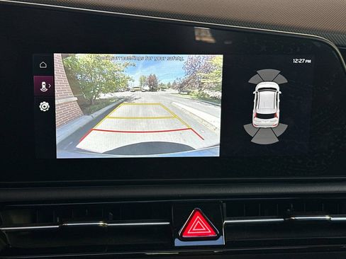 Certified 2025 Kia Niro FWD image 20