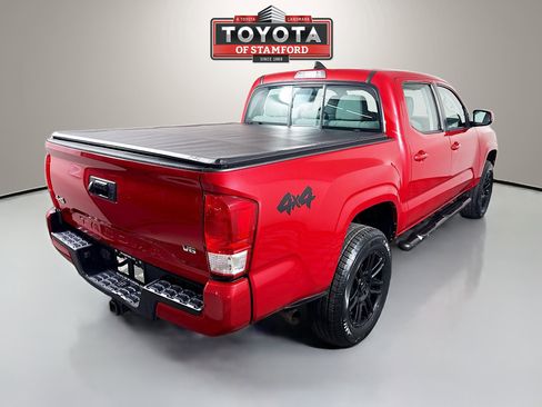 Certified 2017 Toyota Tacoma SR w/ Tow Package image 7