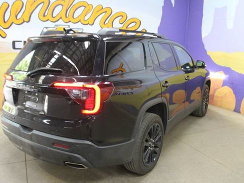 Used 2023 GMC Acadia SLT w/ GMC Pro Grade Package AWD/4WD image 8