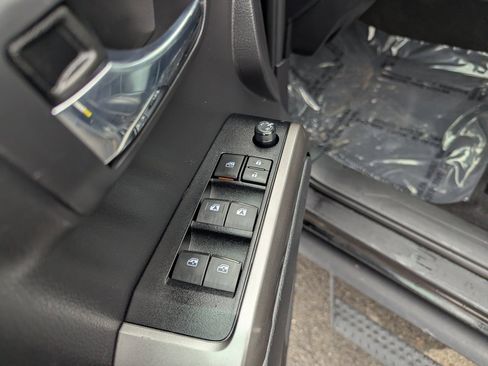 Used 2023 Toyota Tacoma Limited w/ Nightshade Package image 13